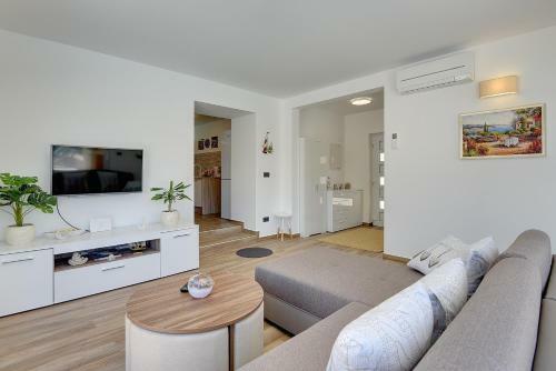Villa Granny House