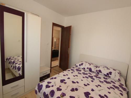 Apartments Sea Breeze