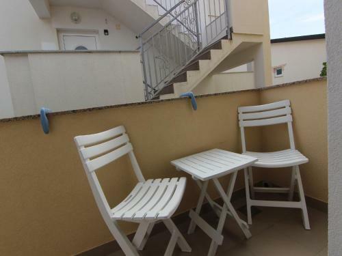 Apartments Sea Breeze