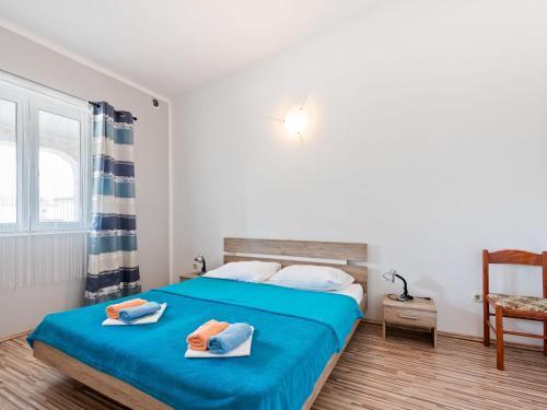 Snug Apartment In Vir With Sea Beach Nearby