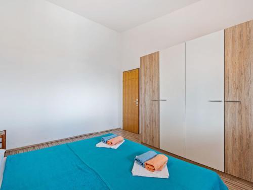 Snug Apartment In Vir With Sea Beach Nearby