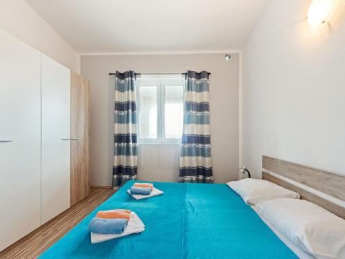 Snug Apartment In Vir With Sea Beach Nearby