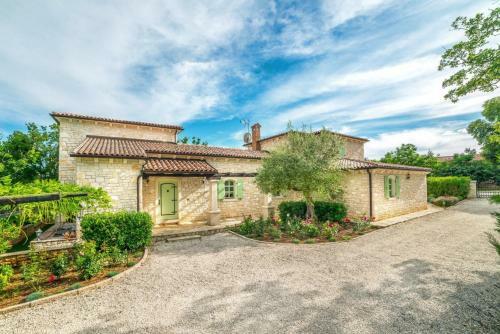 Villa Romana - Luxury Villa With Swimming Pool