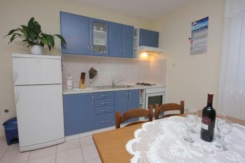 Apartments Zoki - Great Location