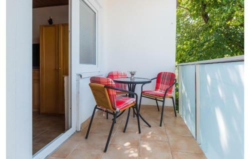 Nice Apartment In Vodice W/ 1 Bedrooms