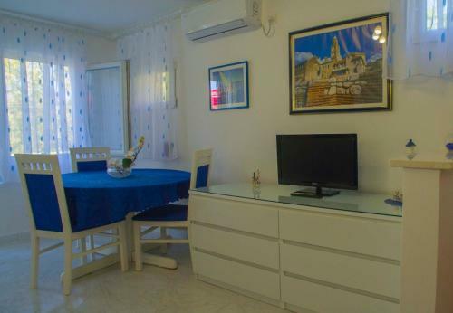 Apartment Mirjana