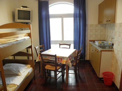 Hostal Apartments And Rooms Sandy Beach