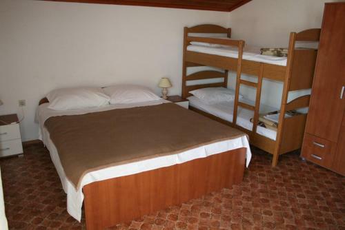 Hostal Apartments And Rooms Sandy Beach