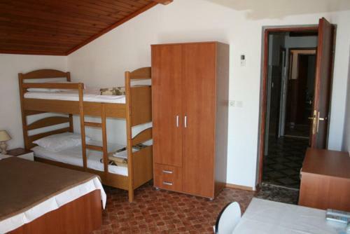 Hostal Apartments And Rooms Sandy Beach