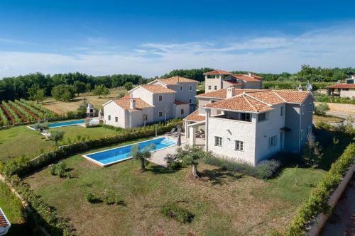Villa Pietra
