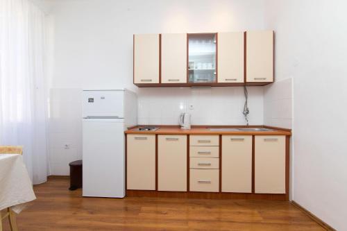 Apartment Miljenko