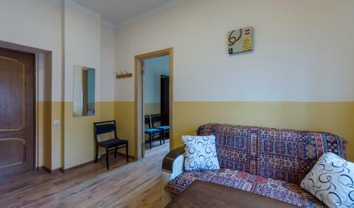 Gogol Park Hostel