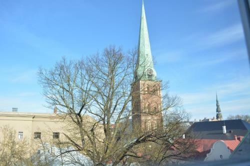 Large Vacation Apartment In The Old Town