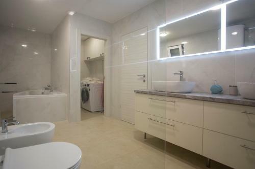 Luxury Blue Villas Vis