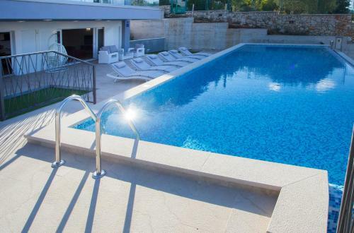 Luxury Blue Villas Vis