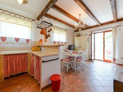 Holiday Home Marija-70m From Beach