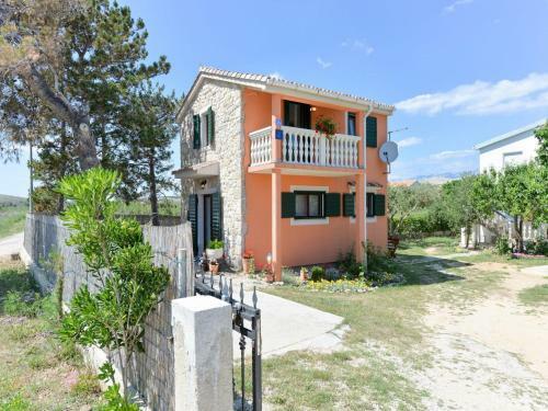 Holiday Home Marija-70m From Beach