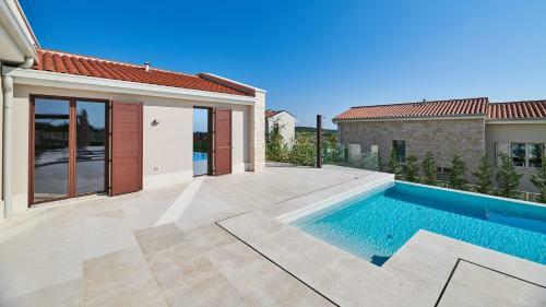 Hostal Villa Efa