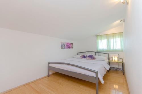 Apartments Ruzica