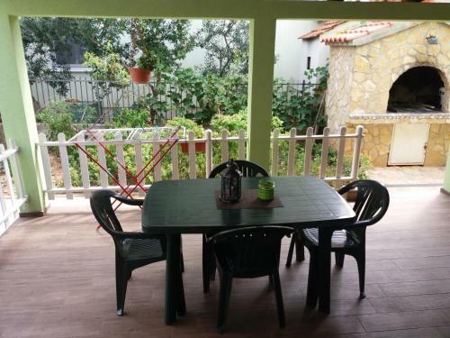 Apartamento Holiday Home 193407