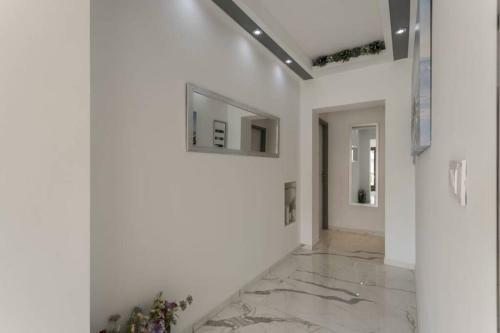 Royal Platinum Studio Apartment