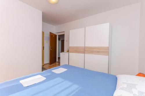 Hostal Rooms Mira