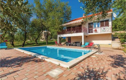 Holiday Home Vojnic Sinjski 11