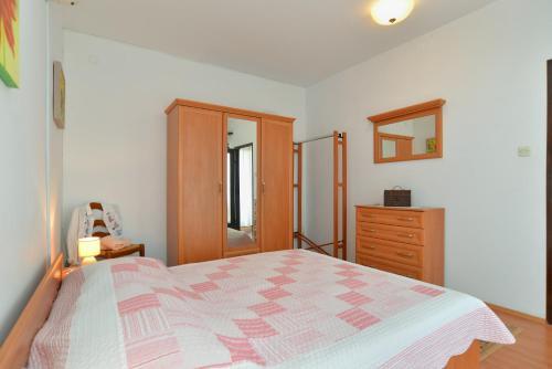 Apartments Segio 1803