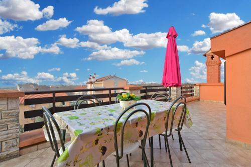 Apartments Segio 1803