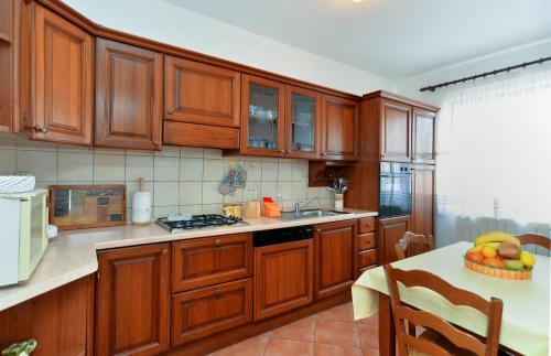 Apartments Segio 1803