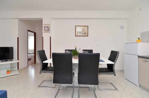 Apartments Valter 1938