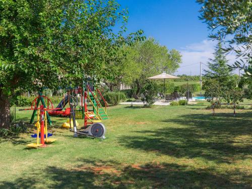Holiday Home Bozac - Voj100