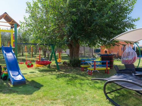 Holiday Home Bozac - Voj100