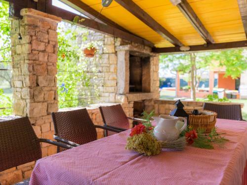 Holiday Home Bozac - Voj100