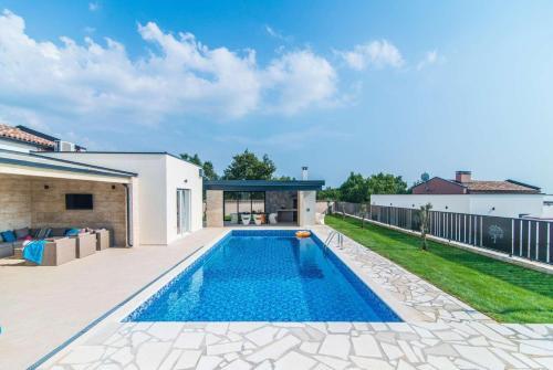 Villa Serenity Garden