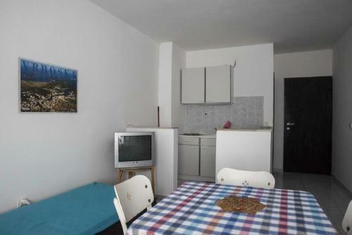Hostal Apt And Rooms Alijam - Parking