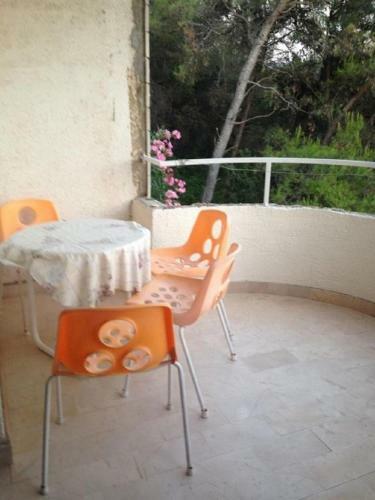 Hostal Apt And Rooms Alijam - Parking