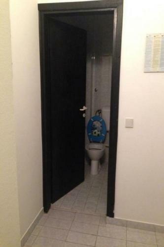 Hostal Apt And Rooms Alijam - Parking