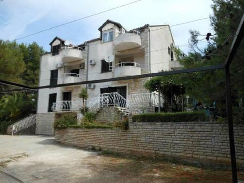 Hostal Apt And Rooms Alijam - Parking