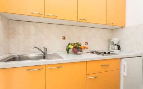 Apartments Vola