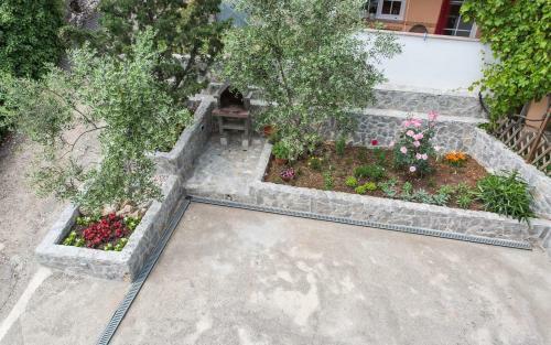 Apartments Vola