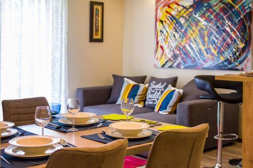 Apartamentos Ema 2br Apt. In Old Town Centre