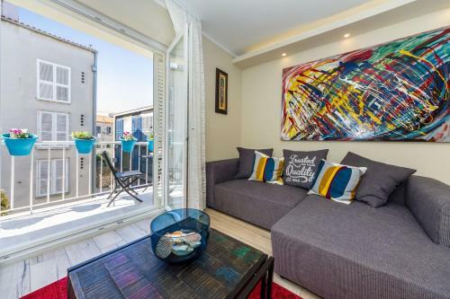 Apartamentos Ema 2br Apt. In Old Town Centre