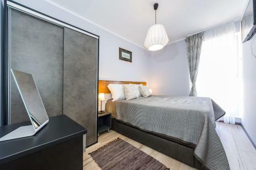 Apartamentos Ema 2br Apt. In Old Town Centre