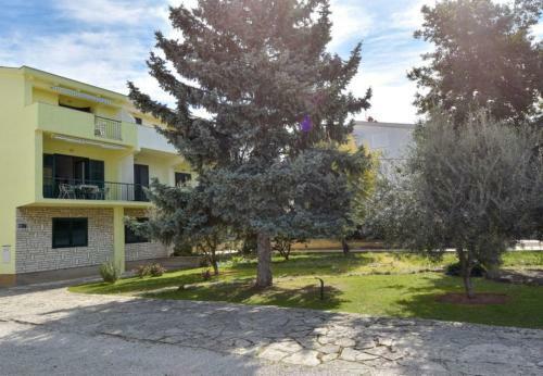 Apartments Dome - 150m From Sea