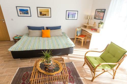 Apartments Emzi