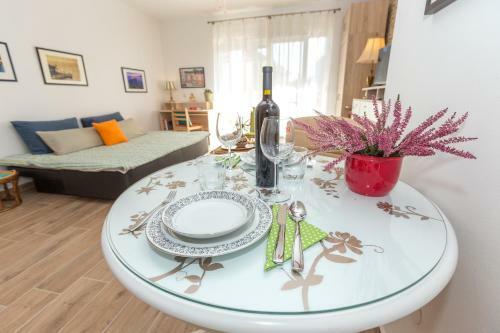 Apartments Emzi