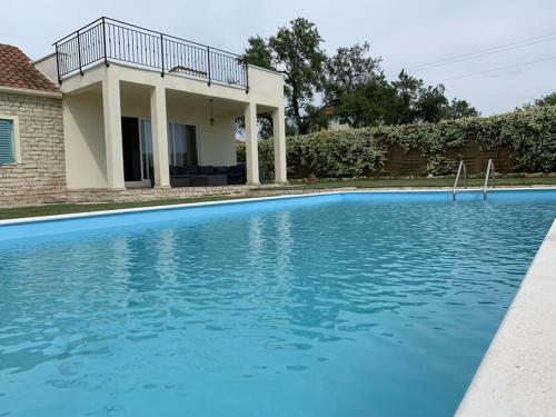 Attractive Holiday Home In Zadar With Private Swimming Pool