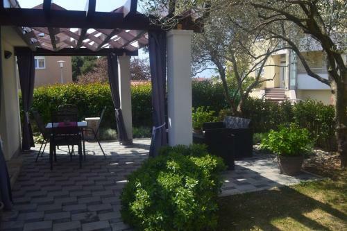 Purple Summer House - Zadar