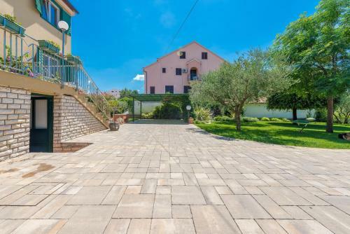 Villa Lux Nina With Six Bedrooms, Private Pool, Sauna